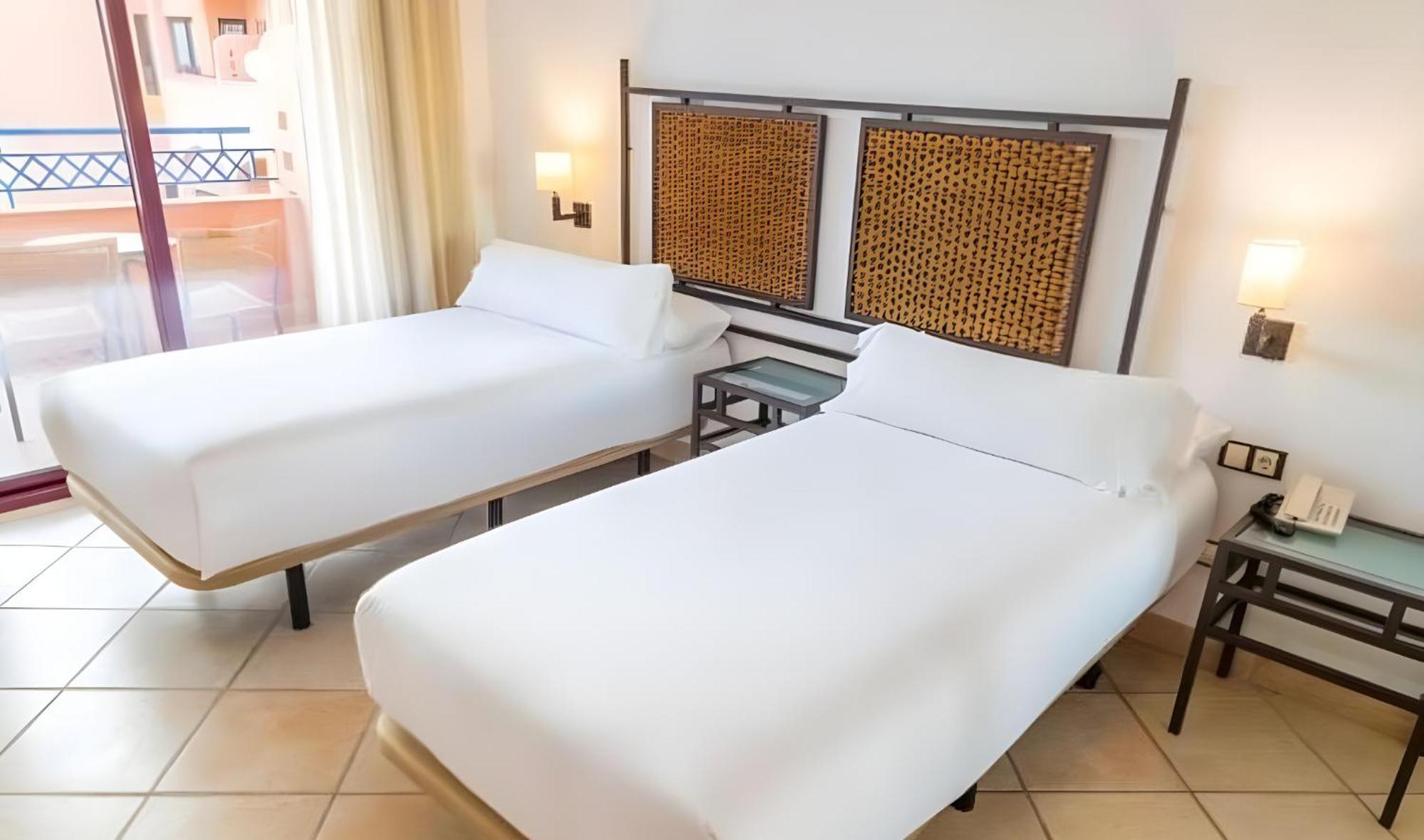 Hotel Oh Nice Caledonia Estepona Exterior foto